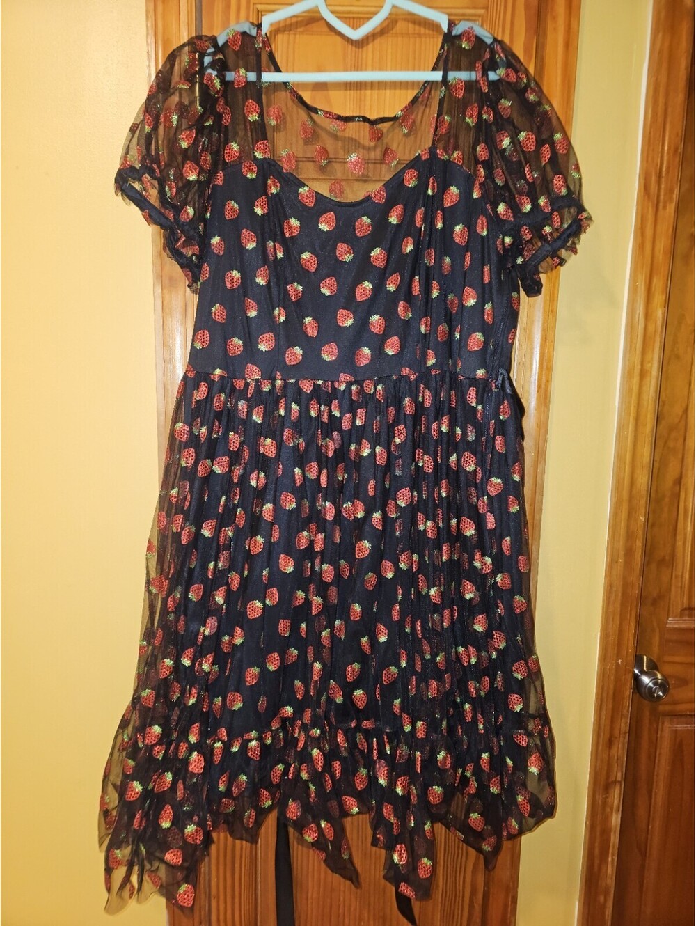 Hot Topic Strawberry Glitter Mesh Dress Whimsigoth Dress Dark Fairy Plus Sz 3x